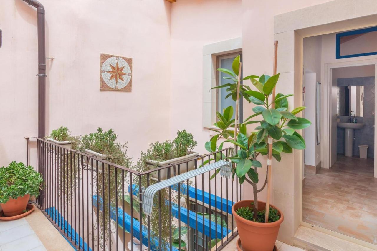 Il Riad Del Capitano Сиракузы Экстерьер фото