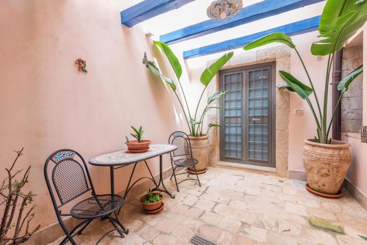 Il Riad Del Capitano Сиракузы Экстерьер фото
